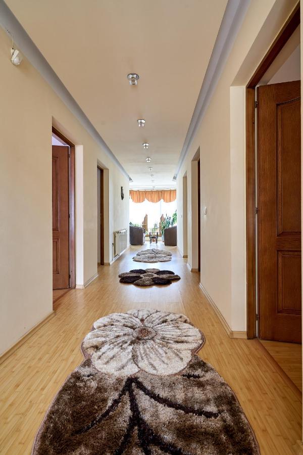Hotel Casa Cu Flori Moisei Exteriér fotografie