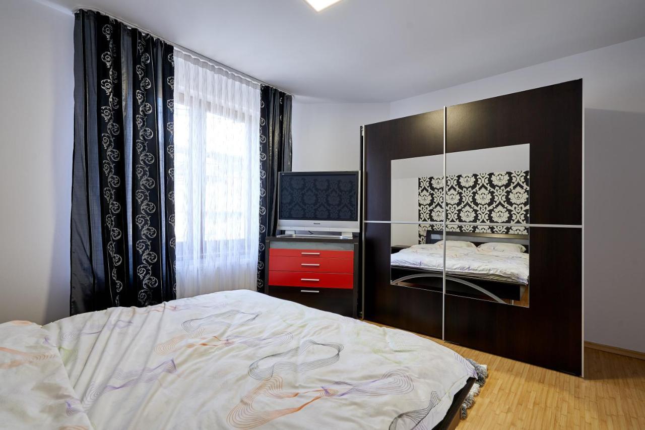 Hotel Casa Cu Flori Moisei Exteriér fotografie