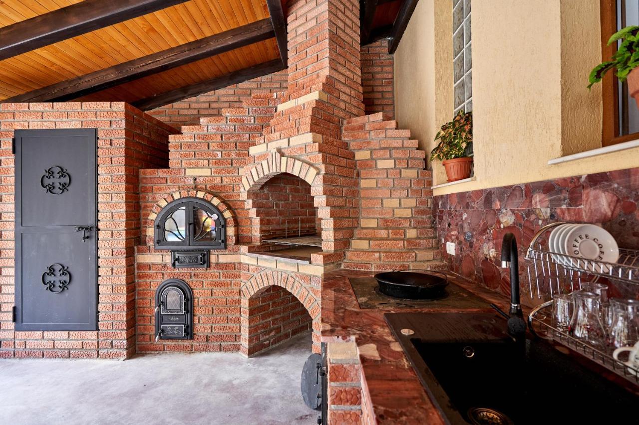 Hotel Casa Cu Flori Moisei Exteriér fotografie